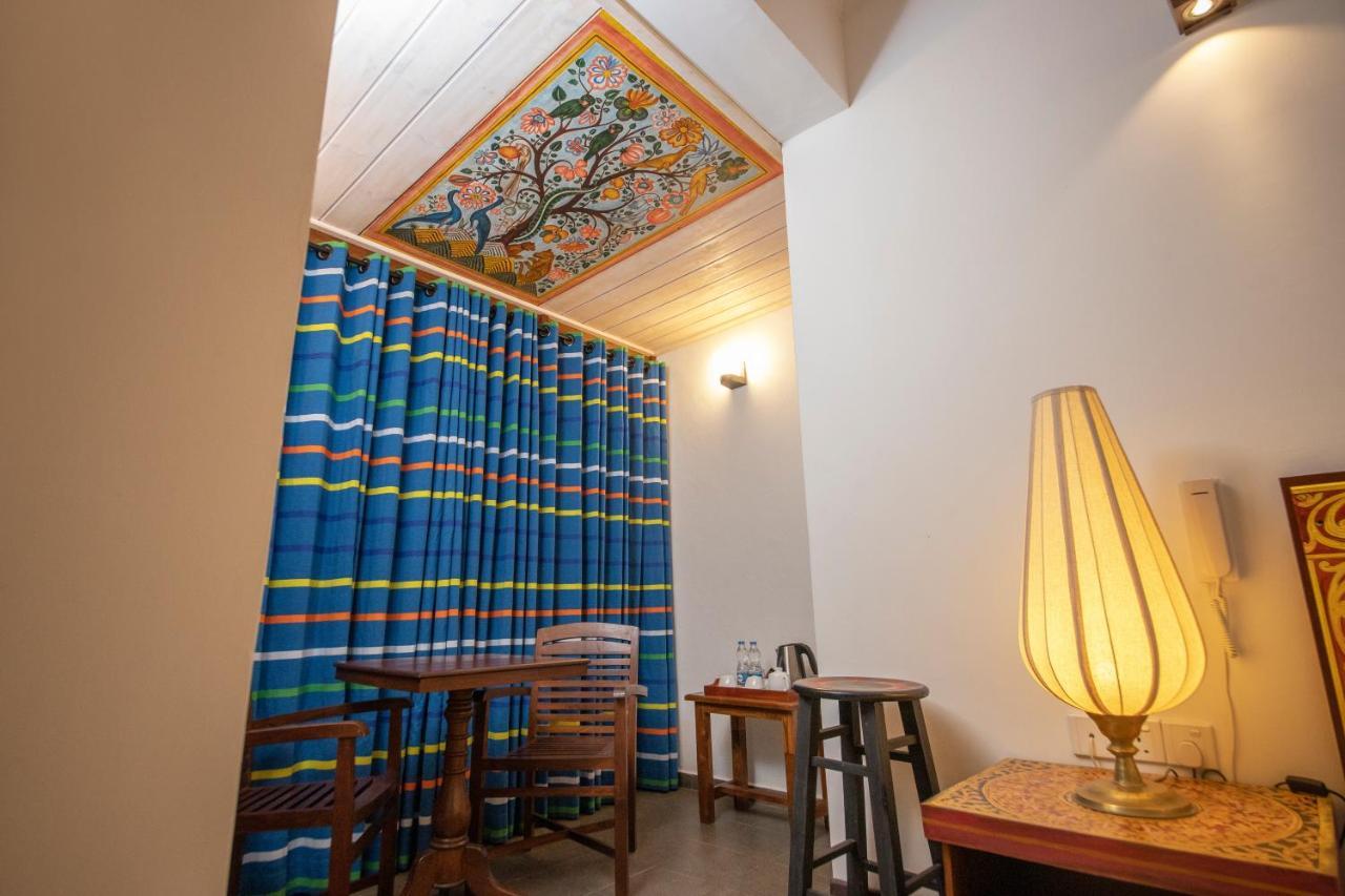 Blue Elephant Boutique Hotel Негомбо Екстериор снимка